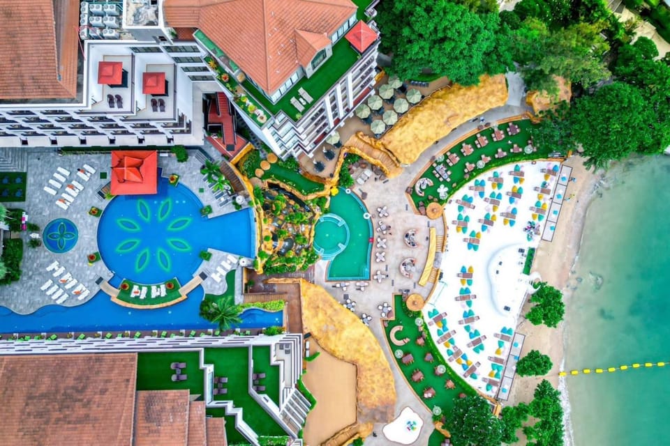 Property building, Bird's eye view
