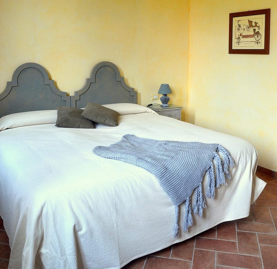 Agriturismo Borgo San Francesco Farm Stay in Lombardy