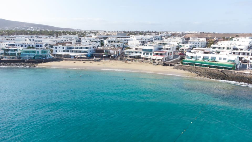 Property building, Nearby landmark, Natural landscape, Bird's eye view, Beach, Sea view