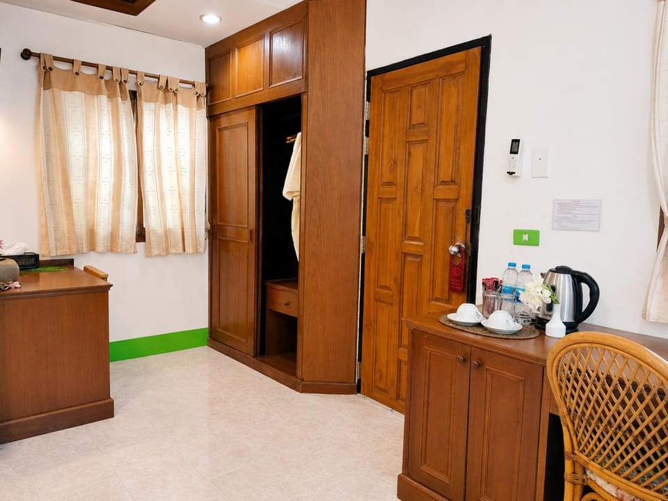Phuwadee Resort Resort in Ban Tai