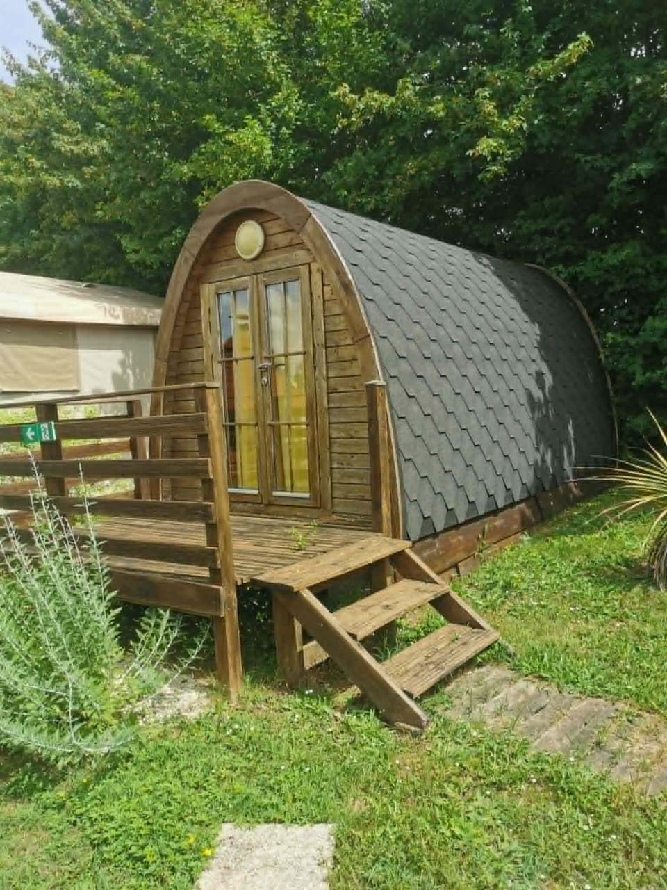 Camping du Pontis Campground/ 
RV Resort in Nouvelle-Aquitaine