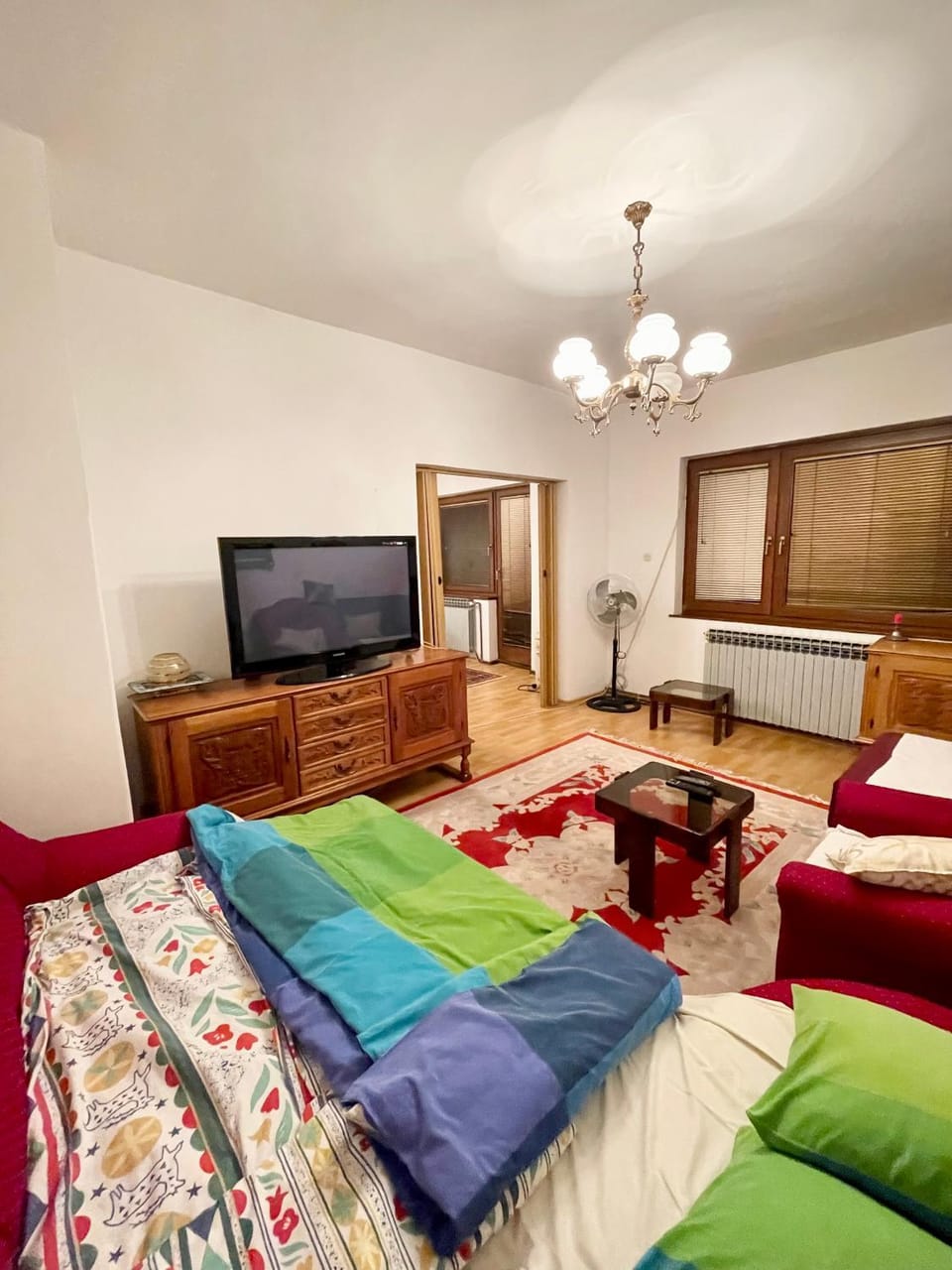 Bed, Living room, Photo of the whole room