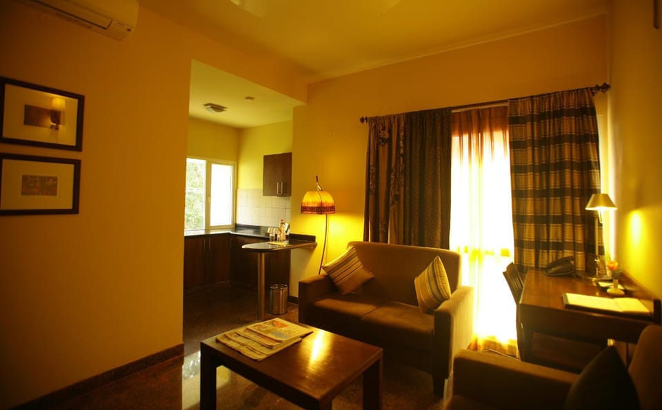 Seating area, Bedroom