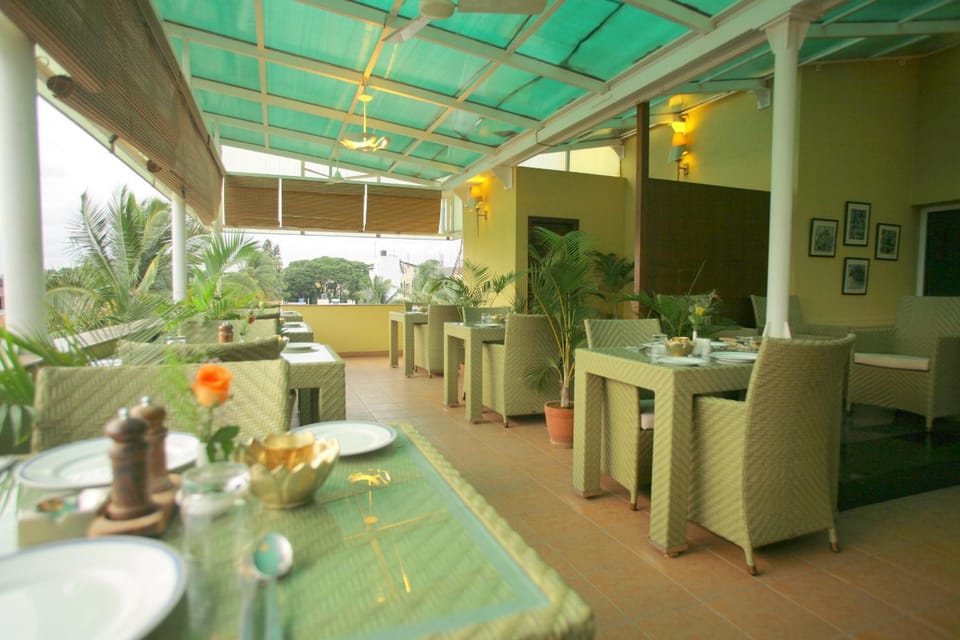 Restaurant/places to eat, Day