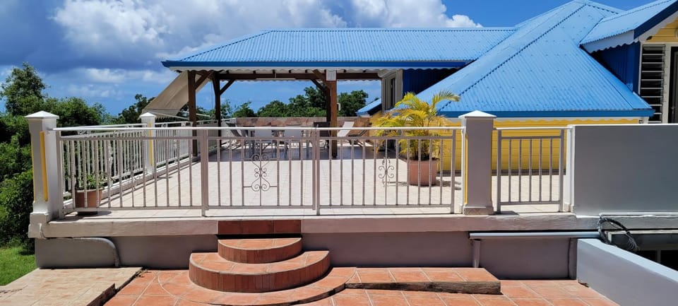 Haut De Villa Corossolier Villa in Leeward Islands