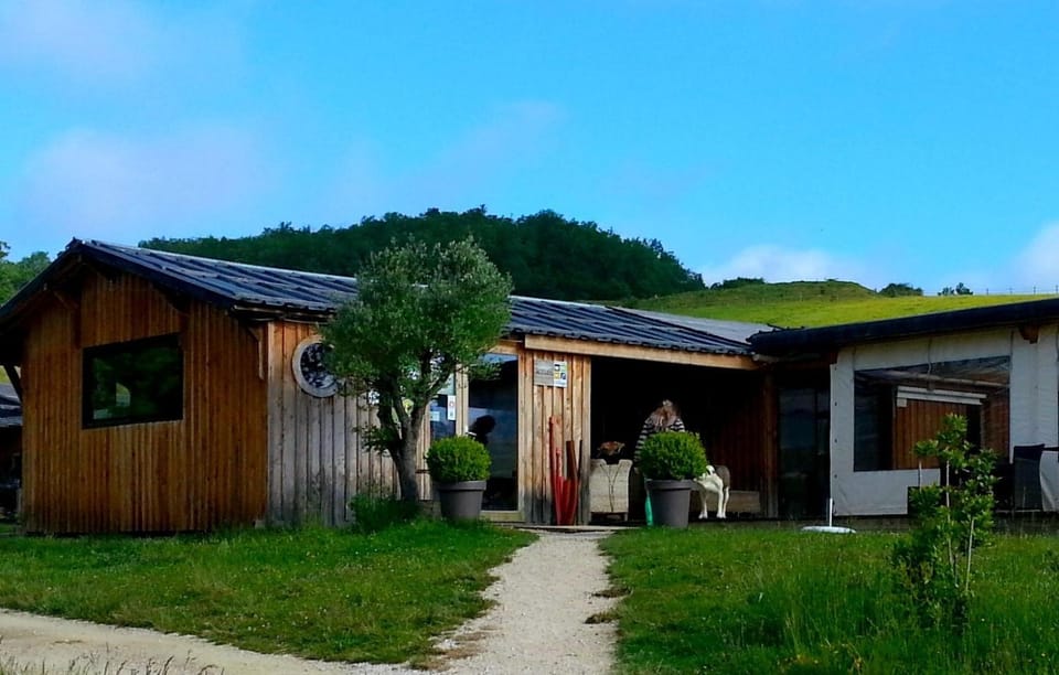 Domaine d'Escapa Campground/ 
RV Resort in Occitanie