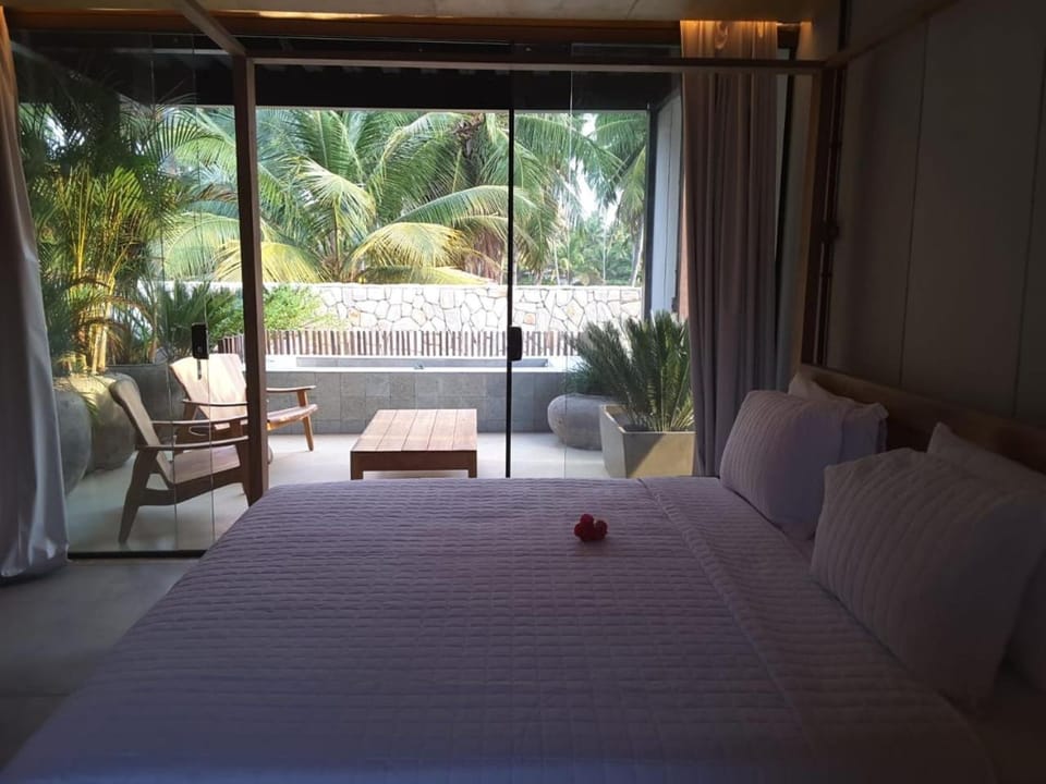 Bed, View (from property/room), Balcony/Terrace, Photo of the whole room, Bedroom