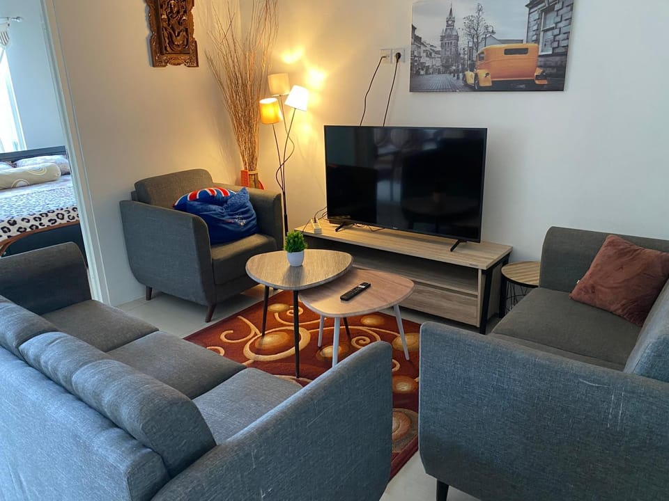 Communal lounge/ TV room, Communal lounge/ TV room, TV and multimedia, Living room