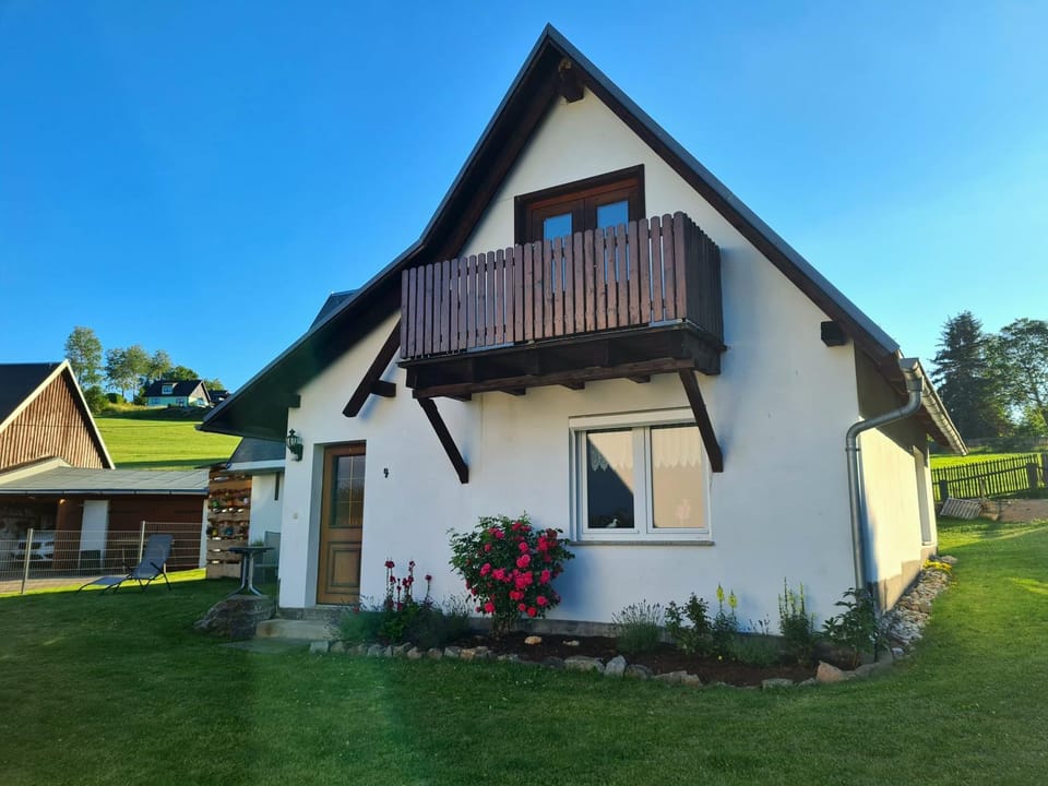 Ferienhaus Am Becherberg House in Erzgebirgskreis
