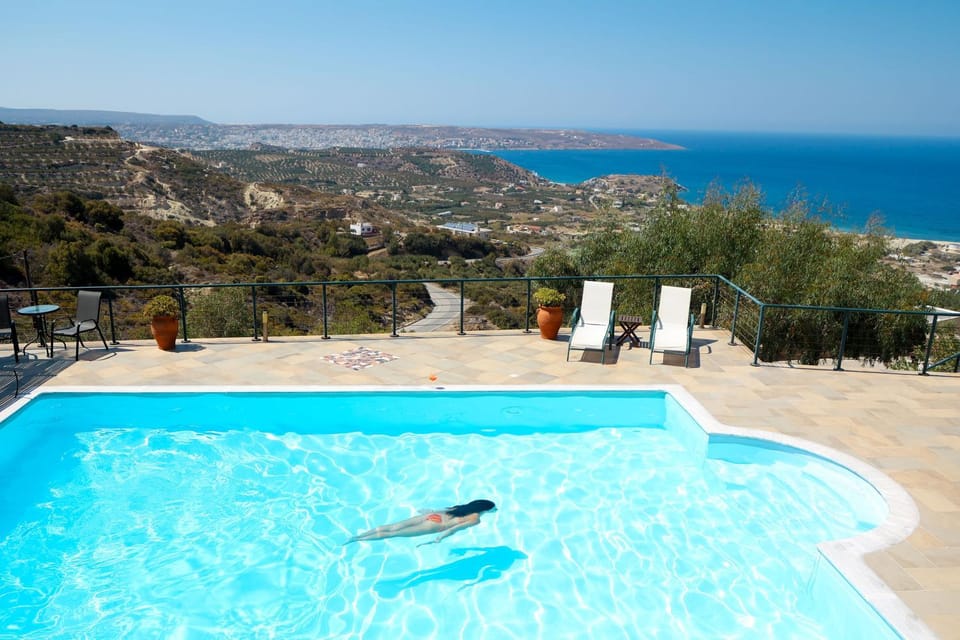 Natural landscape, Pool view, group of guests