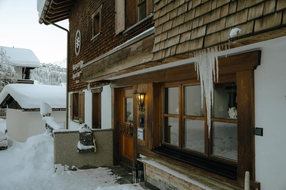 Property building, Winter