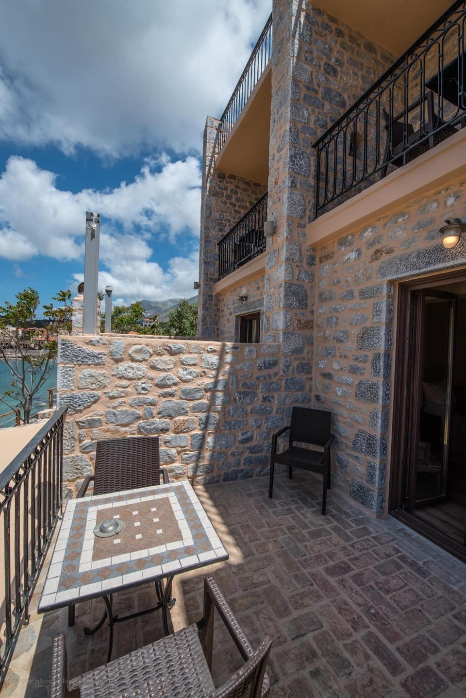 Guesthouse Laoula Bed and Breakfast in Peloponnese Region