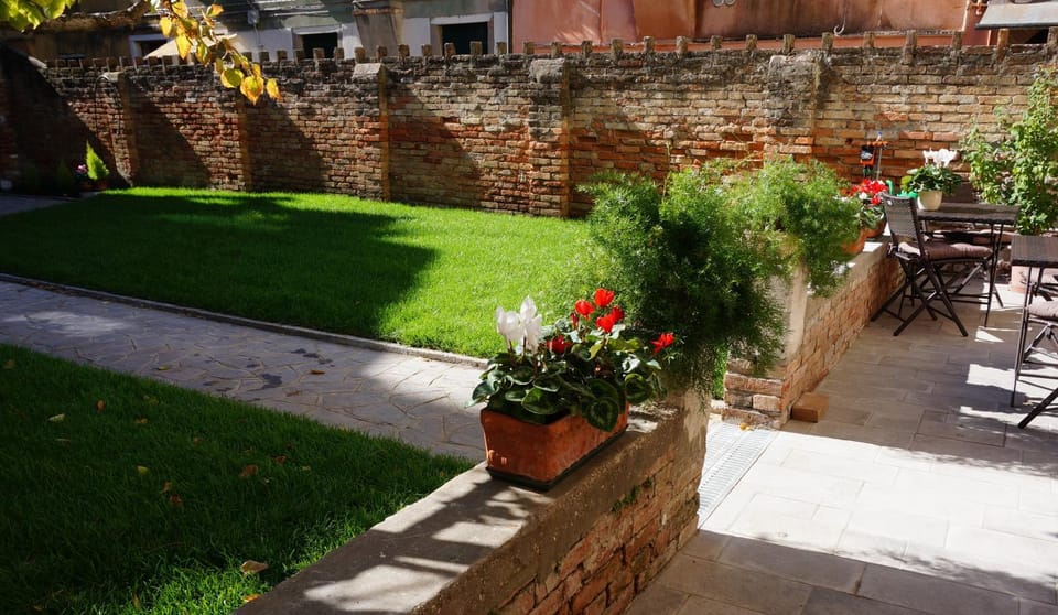 Property building, Garden view