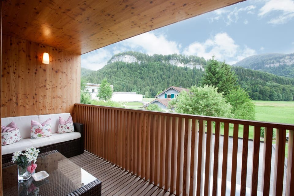 Garden view, Mountain view