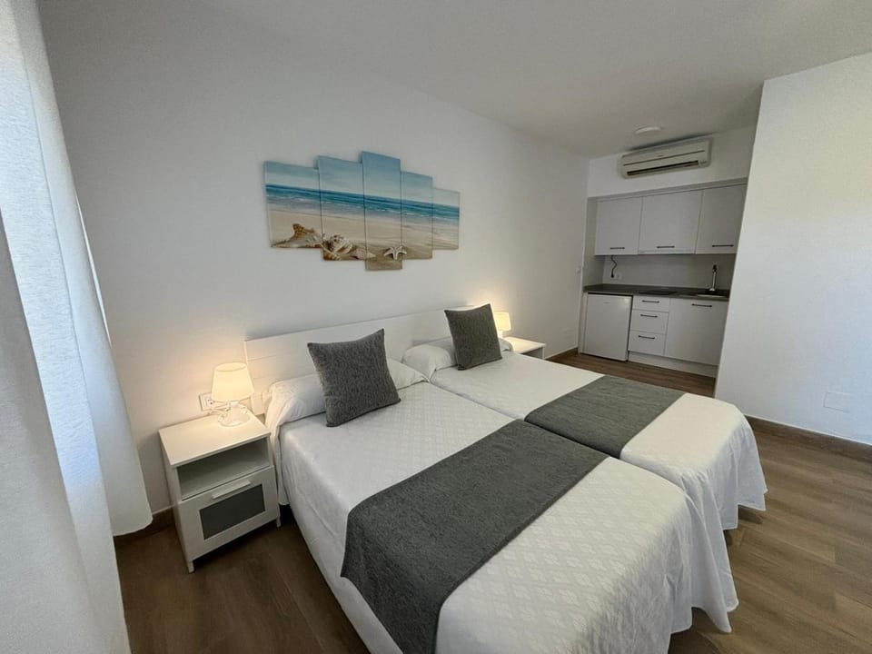 Bed, kitchen
