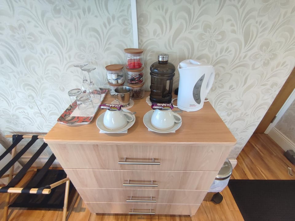 DUBLIN AIRPORT BEAUMONT HOSPITAL Marie's Bed and Breakfast Bed and Breakfast in Dublin