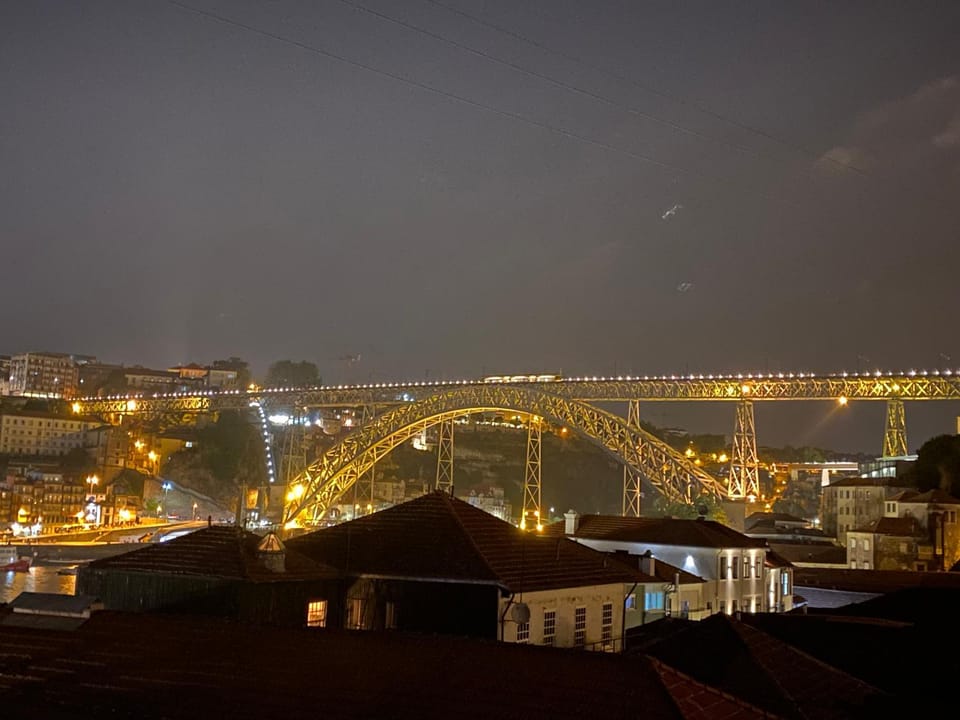 View (from property/room), City view