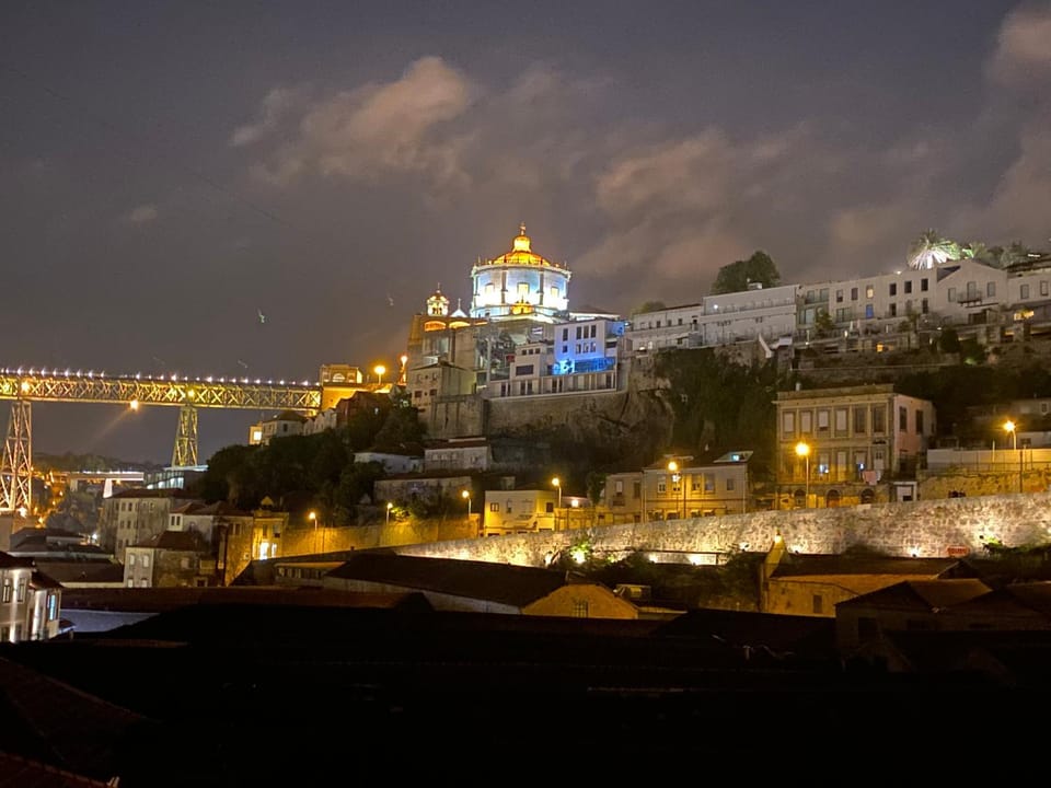 View (from property/room), City view