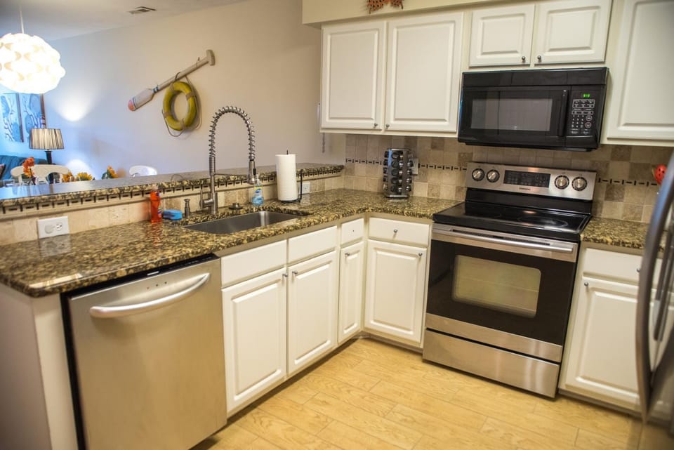 Pawleys Island Vacation Rentals llc Apartment in South Carolina