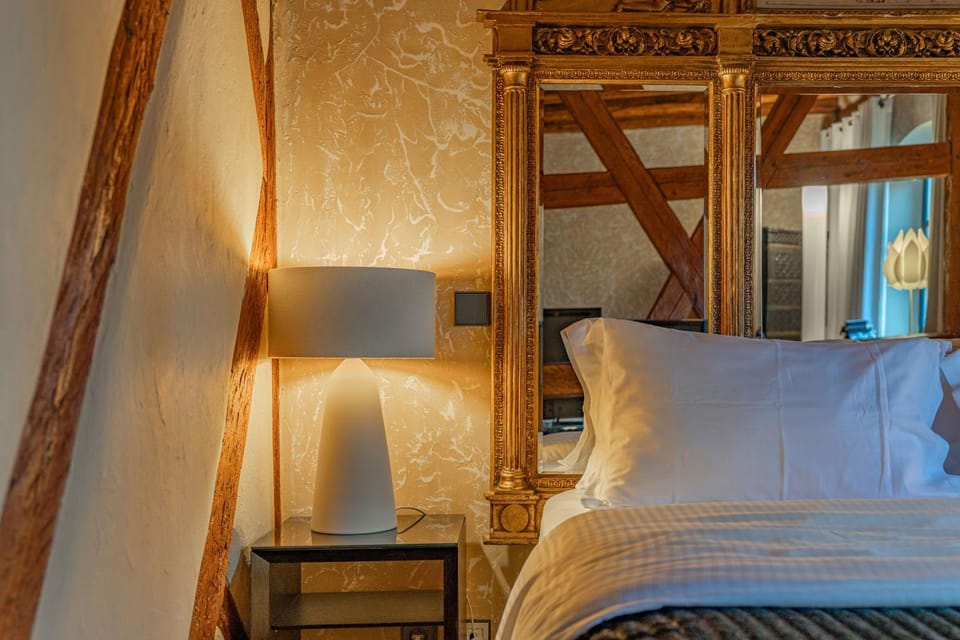 Bed, Bathroom, Living room, Photo of the whole room, Bedroom, Continental breakfast, Continental breakfast, concierge, hair dryier, heating, heating, soundproof, air conditioner, air conditioner