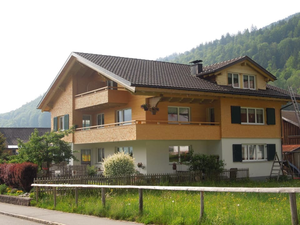 Property building, Balcony/Terrace