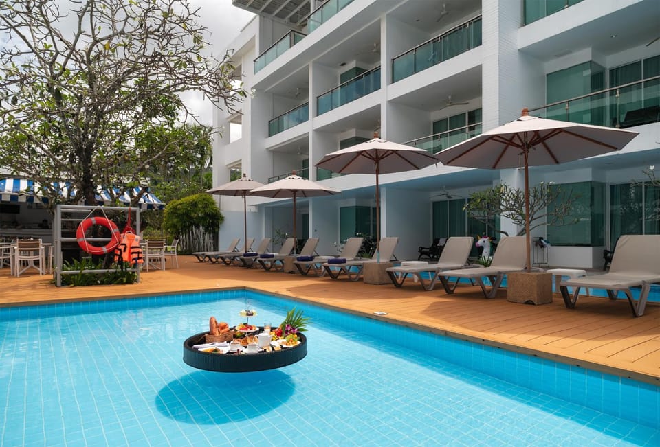 Property building, Swimming pool
