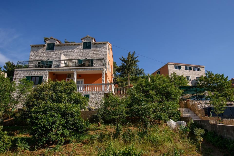 Property building, Garden