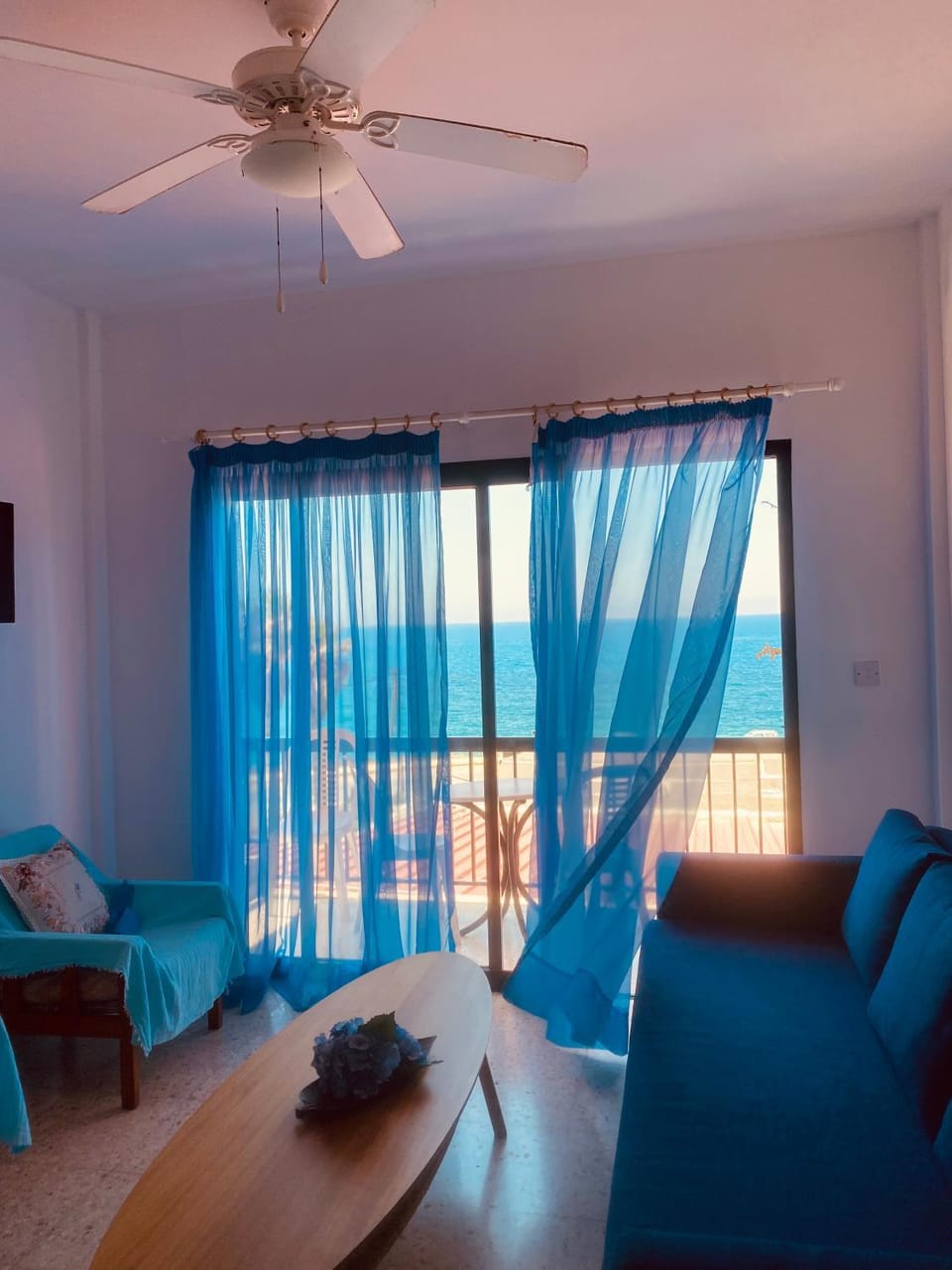 Kissonerga beach apartment Apartment in Paphos District