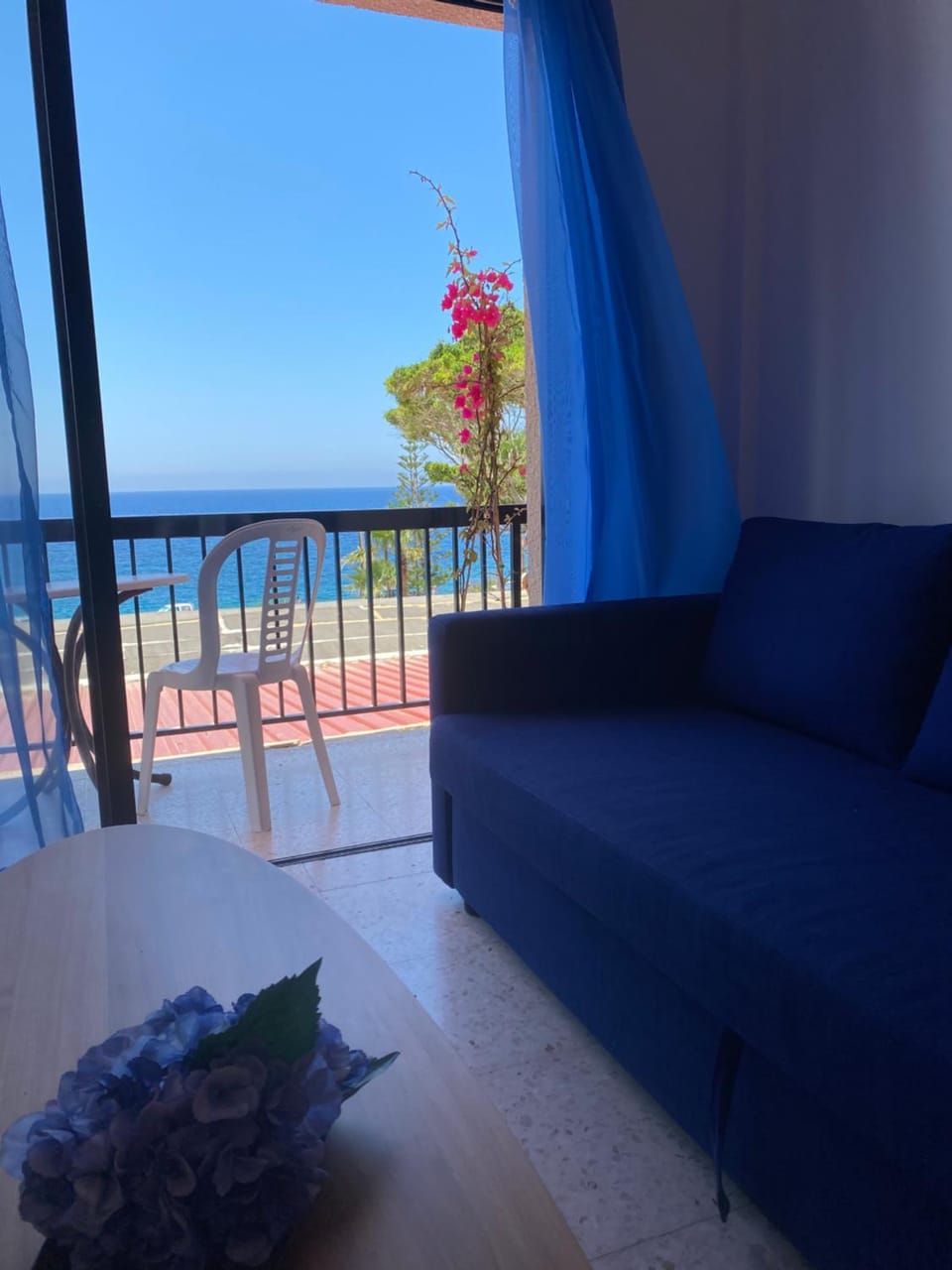 Kissonerga beach apartment Apartment in Paphos District
