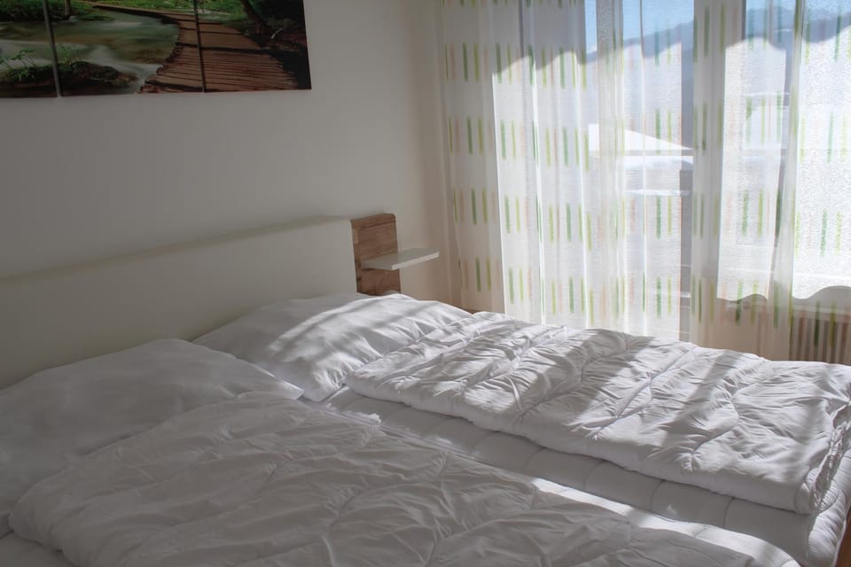 Photo of the whole room, Decorative detail, Bedroom