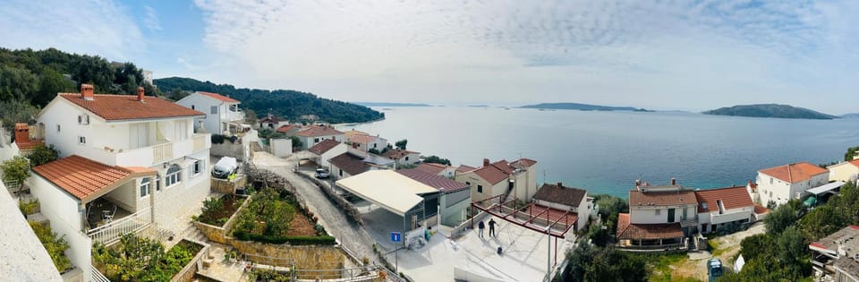 Property building, View (from property/room), Garden view, Sea view