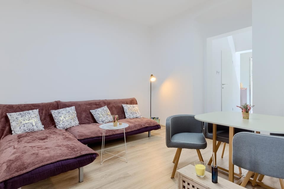 Large apartment in city centre Pula! Apartment in Pula