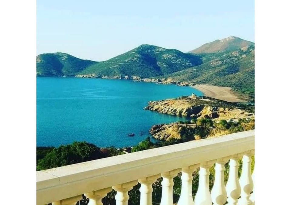 Patio, Landmark view, Mountain view, River view, Sea view