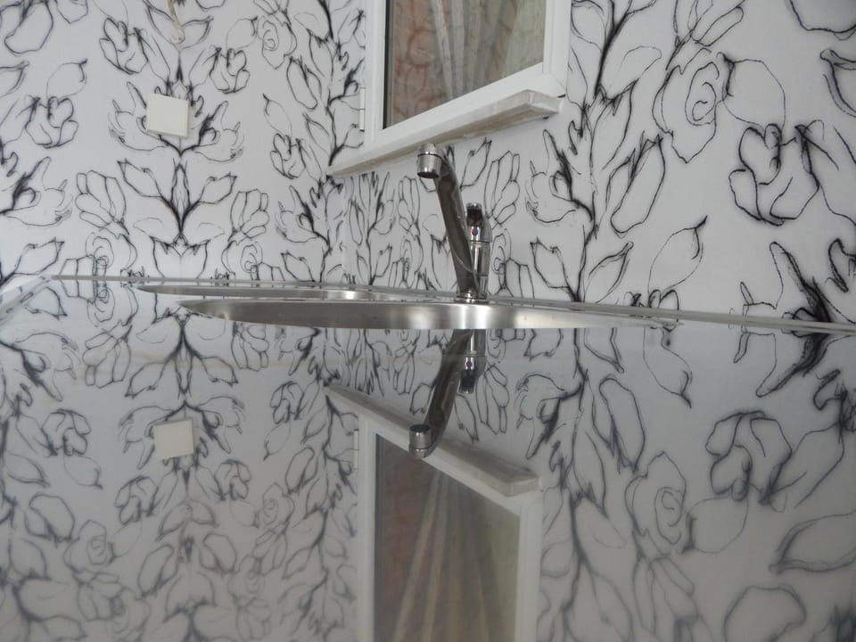 Kitchen or kitchenette, Decorative detail