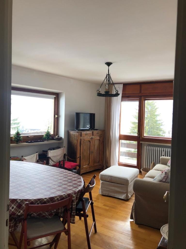 Appartamento Clotes Sauze d Oulx vicino le piste Apartment in Sauze d'Oulx