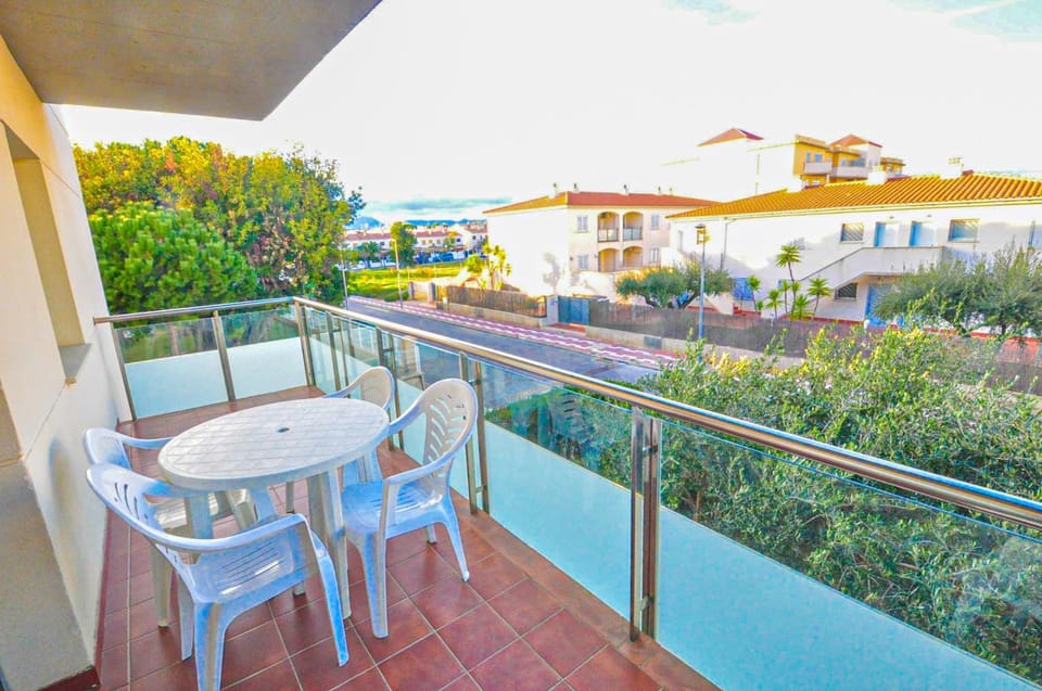 LITORAL COSTA DORADA - MILLET Only familias Apartment in Cambrils