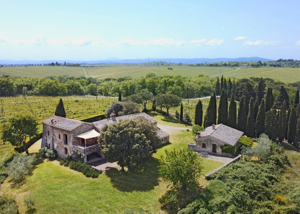 Private Chianti Hill Residence Apartment in Tuscany