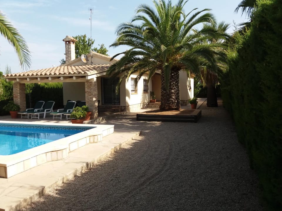 Villa Pepito House in Montsià