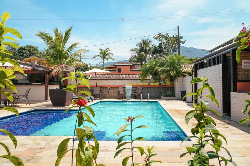 Property building, Garden view, Pool view, Swimming pool