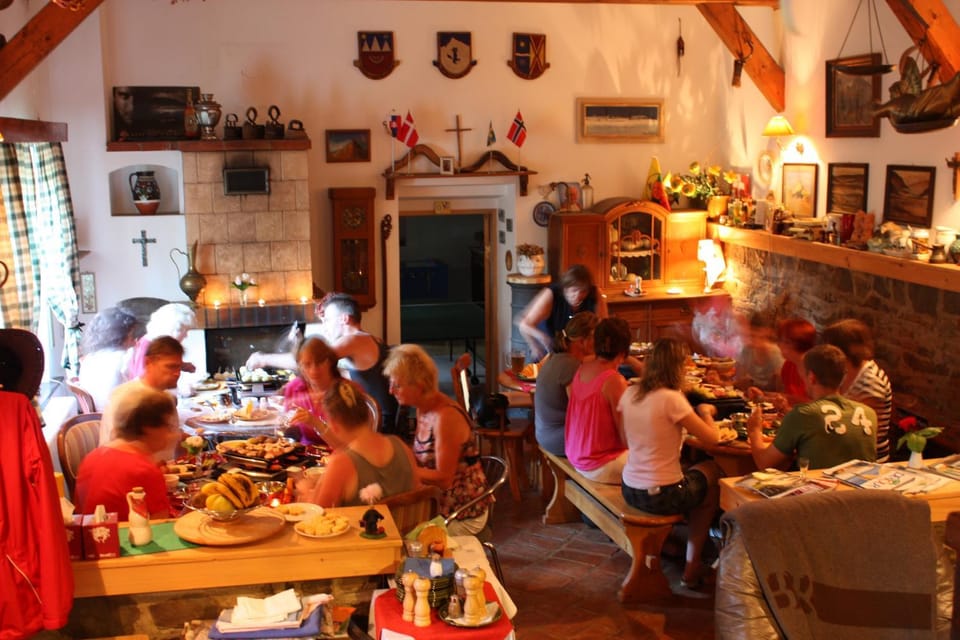 Restaurant/places to eat