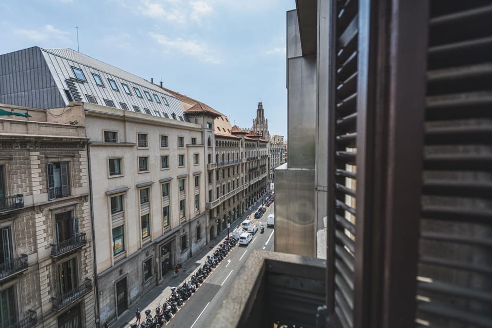 Bed, Balcony/Terrace, Bedroom, City view