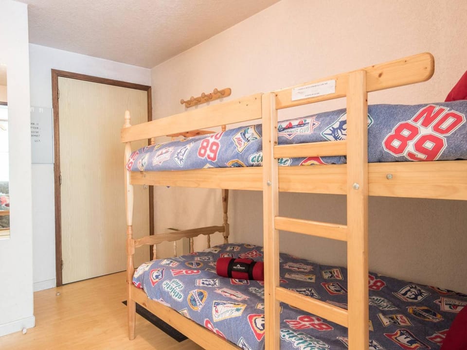 Appartement 6 pers Saint Lary Soulan, proche centre, balcon - FR-1-296-207 Apartment in Saint-Lary-Soulan
