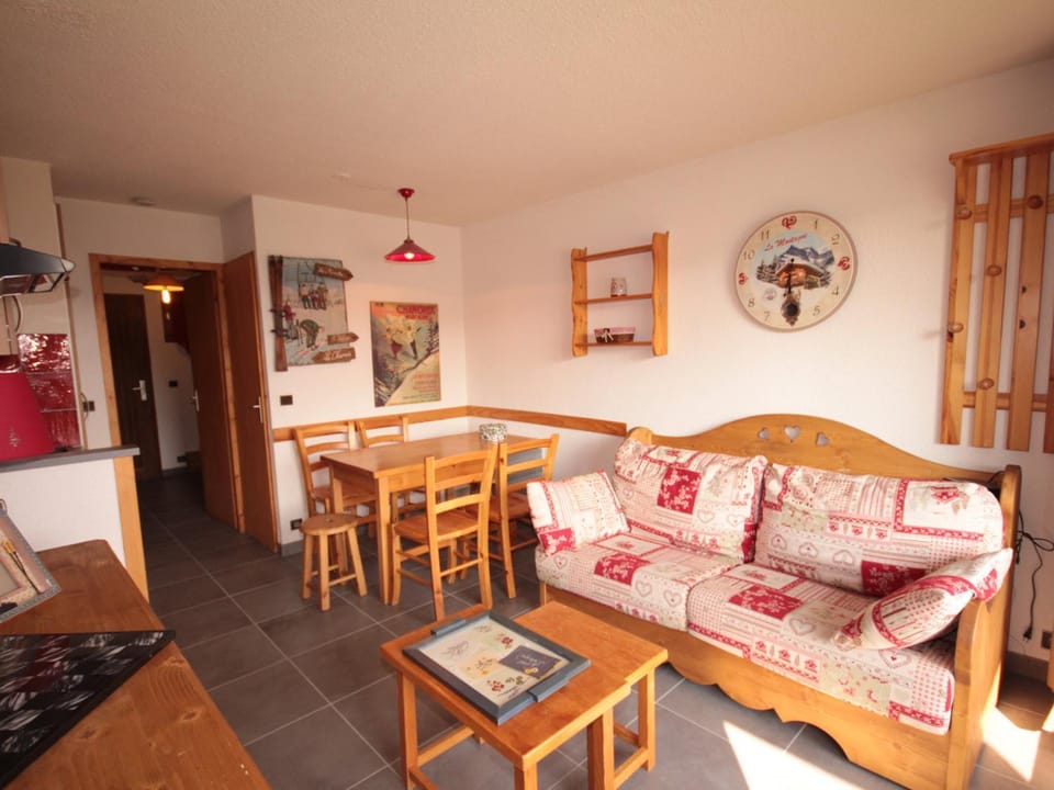 Les Saisies - Studio cabine rénové 4 personnes avec garage - FR-1-293-180 Cabin in Villard-sur-Doron