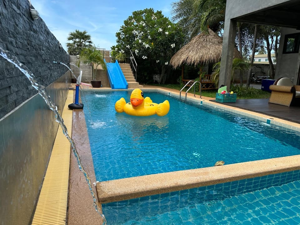 Swimming pool