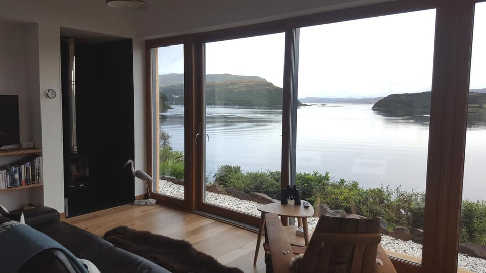 Living room, Landmark view, Mountain view, Sea view