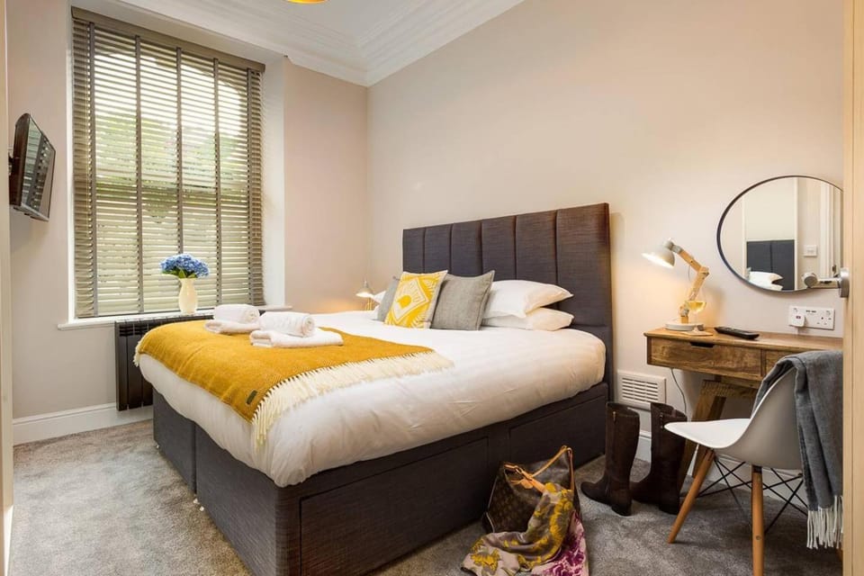 No 1, Midland Bank Chambers Apartment in Ambleside