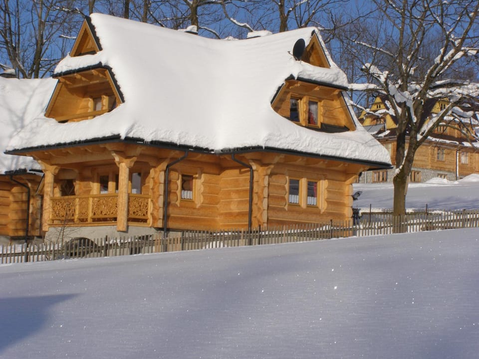 Szałas pod Limbą Nature lodge in Lesser Poland Voivodeship