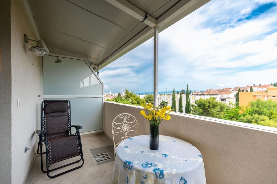 Patio, Day, View (from property/room), Balcony/Terrace, Balcony/Terrace, Seating area