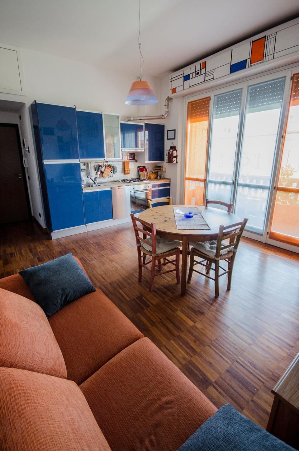 Kitchen or kitchenette, Living room, Dining area