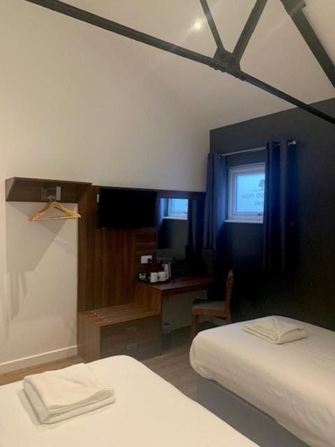 Oakwood Farm Mews Chester Farm Stay in England